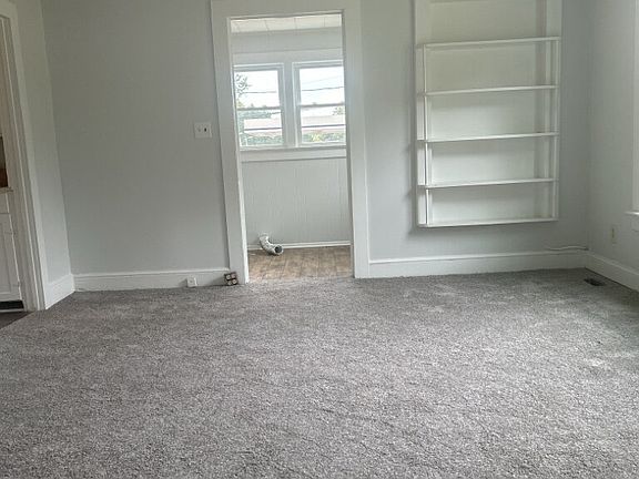 3rd image of 82 Main St