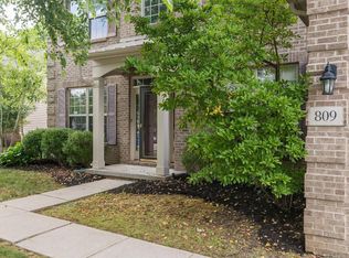 809 Calypso Breeze Dr, Lexington, KY 40515