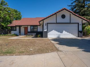 2231 Escalon Ave, Clovis, CA 93611
