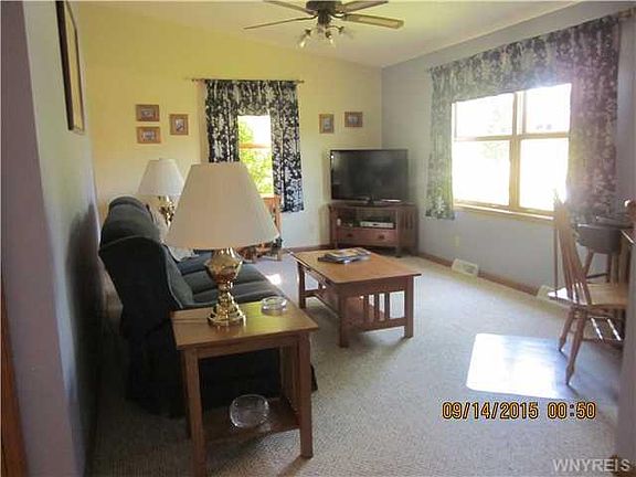 5th image of 5945 Shoreham Dr