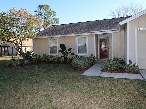 2nd image of 7924 Winterwood Cir N