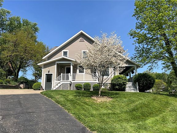 3rd image of 217 W Main St