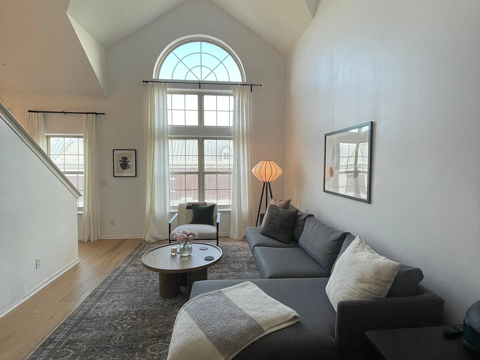 3205 Newbury Pl — Photo 2