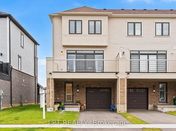 24 Bee Cres, Brantford, ON N3T 0V7