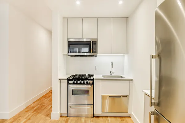 805 Saint Marks Avenue #C5I