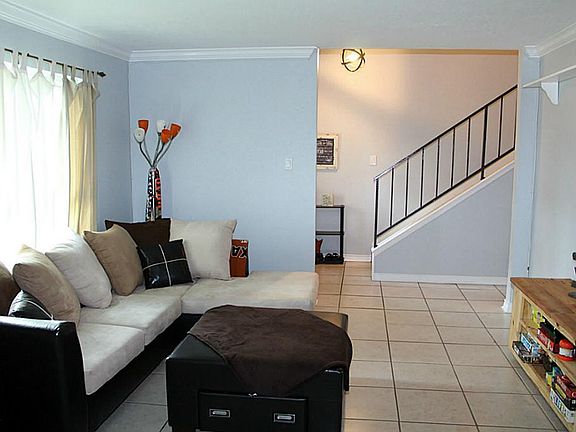 4th image of 2783 Pinewood Dr