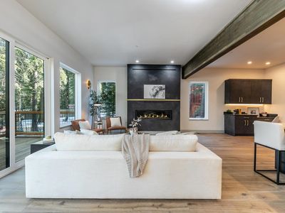 10416 Jeffrey Way, Truckee, CA, 96161