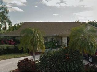 938 Deep Lagoon Ln, Fort Myers, FL 33919