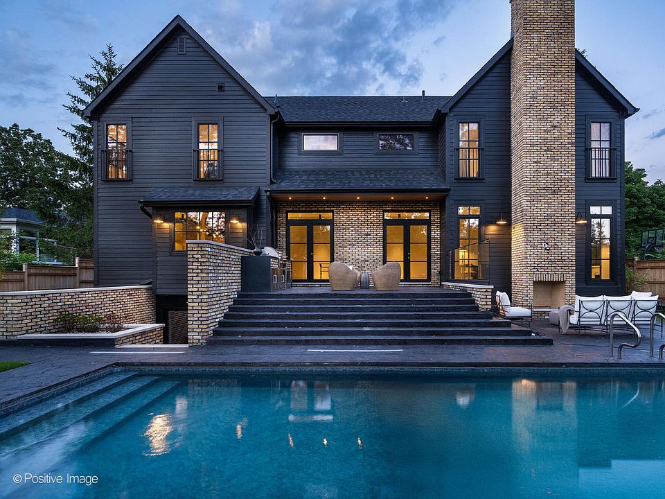 1st image of 1180 Oak Ridge Dr