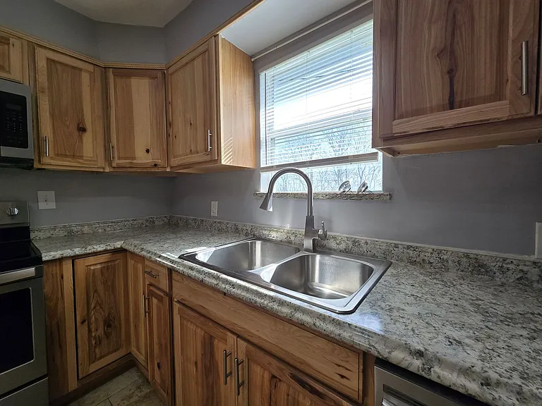 1111 S Martin Luther King Blvd — Photo 6