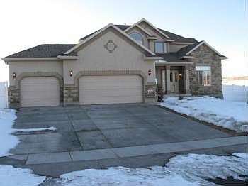 1st image of 8106 Overton Dr
