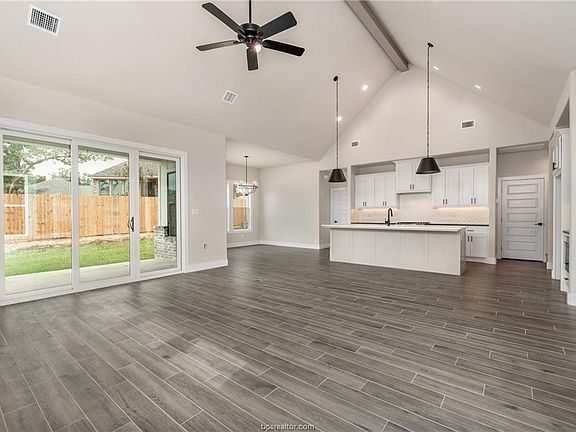 2nd image of 4024 Brownway Dr