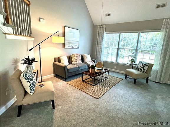 5th image of 241 Pasture Ln
