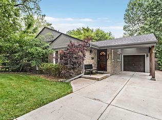 9308 Forestview Rd, Evanston, IL 60203