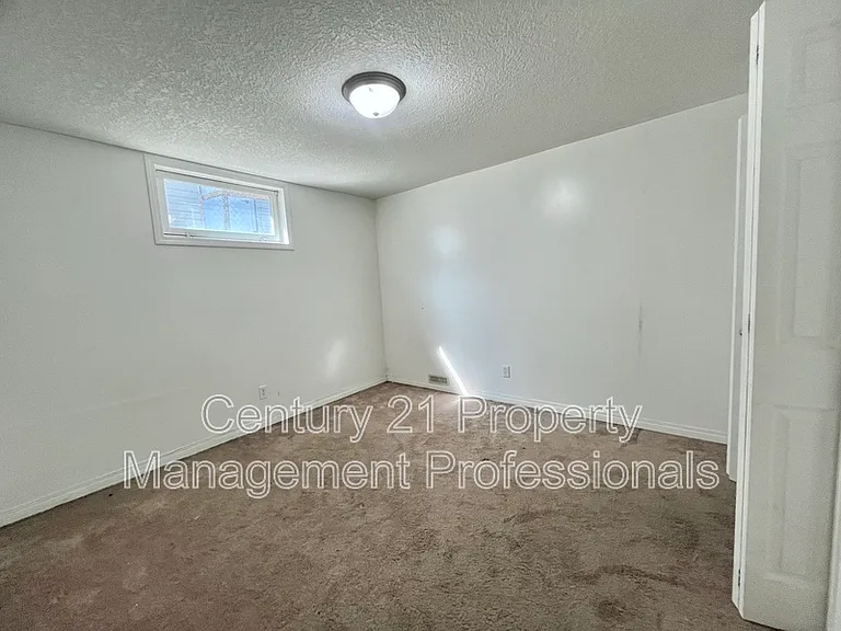 69th St NW #12915 — Photo 9