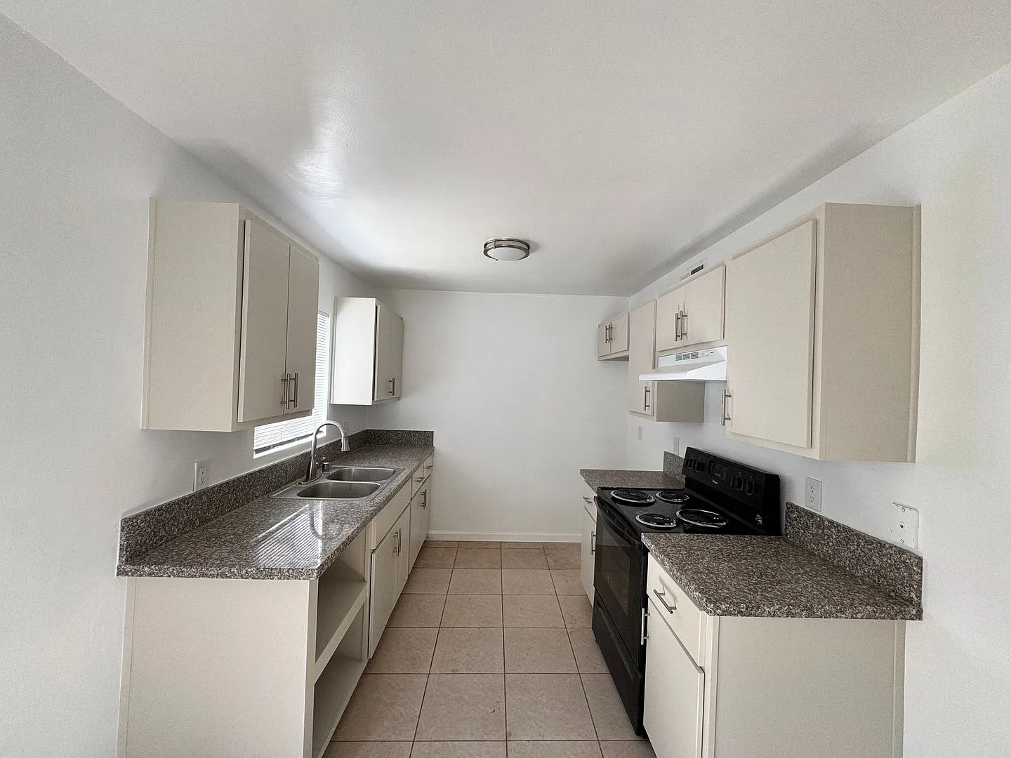 Panorama Hills - 2601 — Photo 1