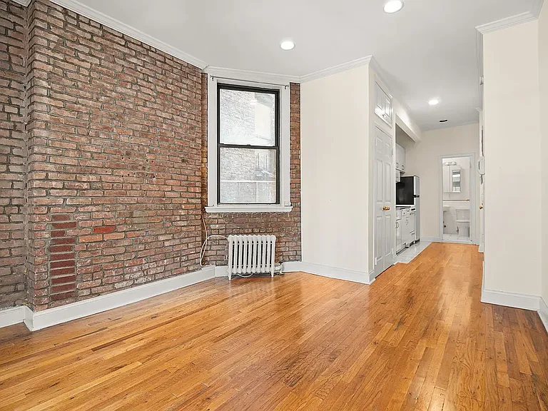 75 E 3rd St #B1 — Photo 5