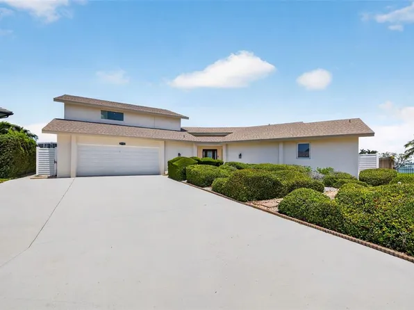 3111 Wedgewood Dr, Belleair Beach, FL 33786