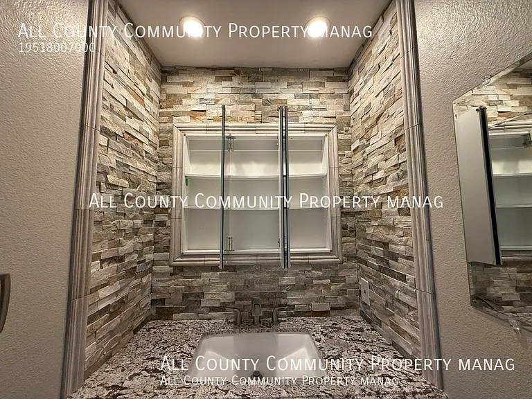 42566 Escolacata Dr — Photo 18