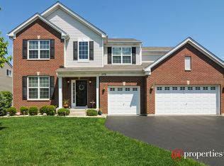 1076 Galena Dr, Volo, IL 60073