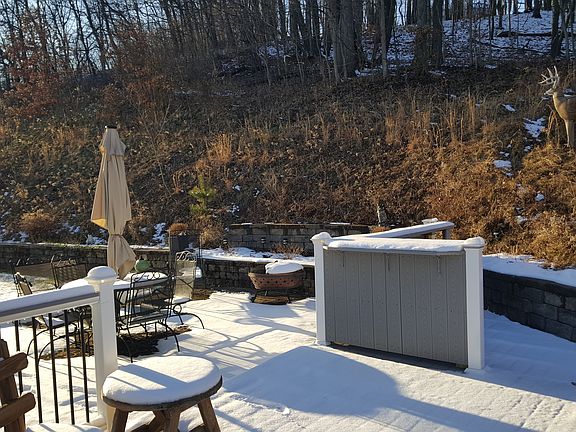 2nd image of 729 Little Creek Ln