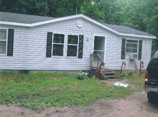 129 Pinecrest Dr, Beulah, MI 49617