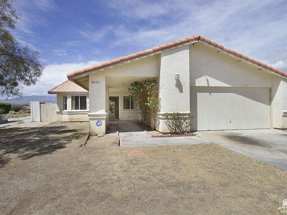 1st image of 9695 Valencia Dr