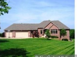 5529 Quale Ave NE, Saint Michael, MN 55376