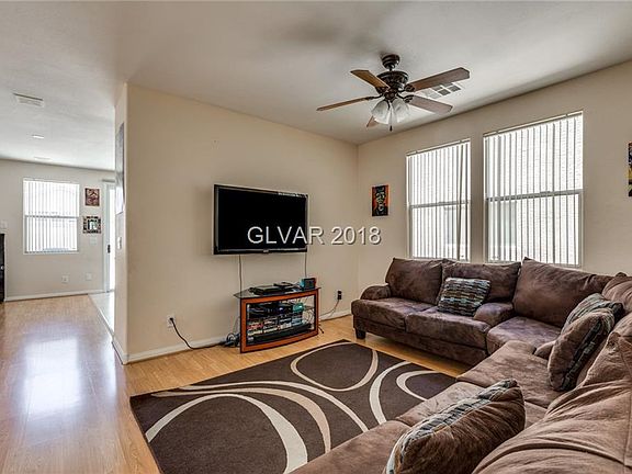 5th image of 9525 Spruce Pine Ct