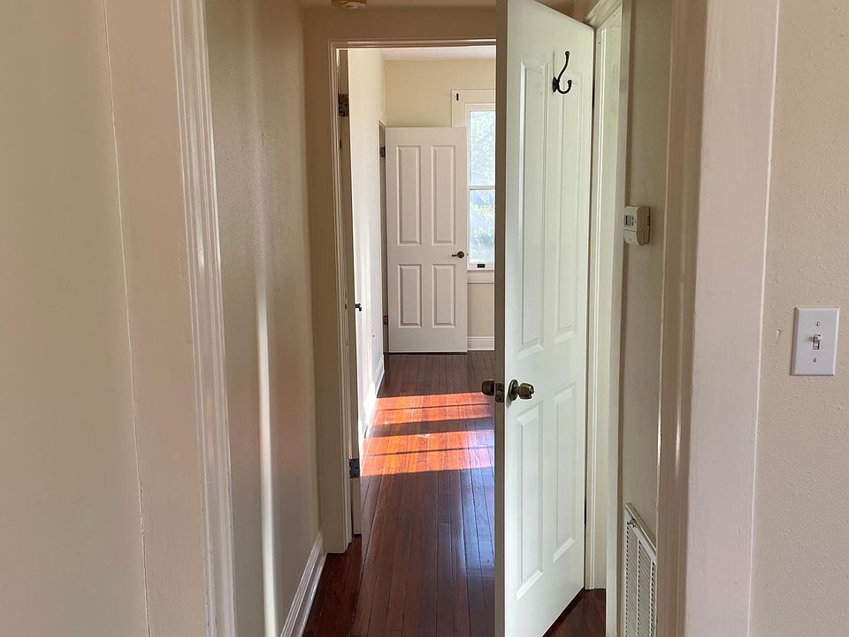 1st image of 3501 Iberville St