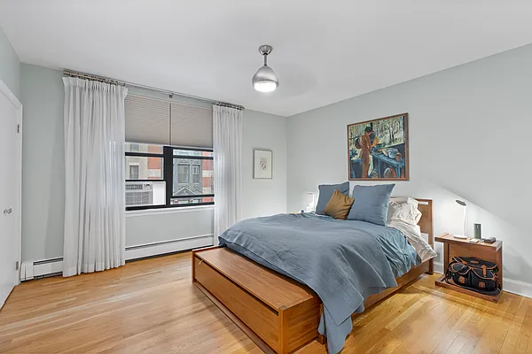 Sold by Maxwell Jacobs | media 6