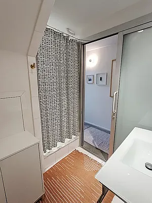 Rented by Compass | media 5