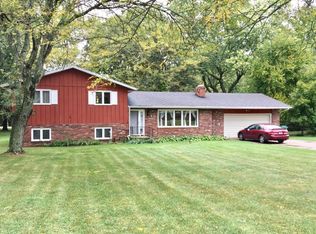 532 N Philip Rd, Niles, MI 49120