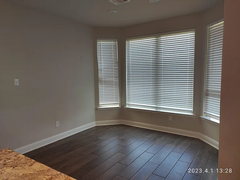 24210 Ivory Sunset Ln — Photo 8