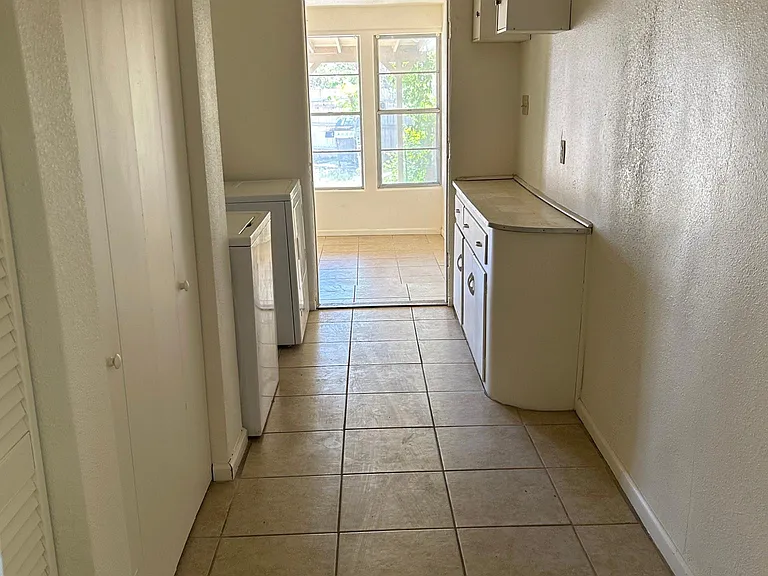 6642 Elwood Dr NW — Photo 14