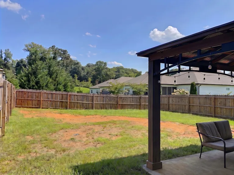 5078 NE Shelterwood Dr — Photo 9