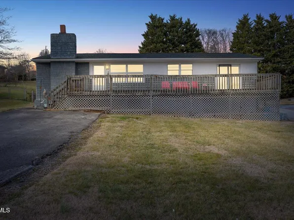 2814 Toddman St, Kingsport, TN 37660