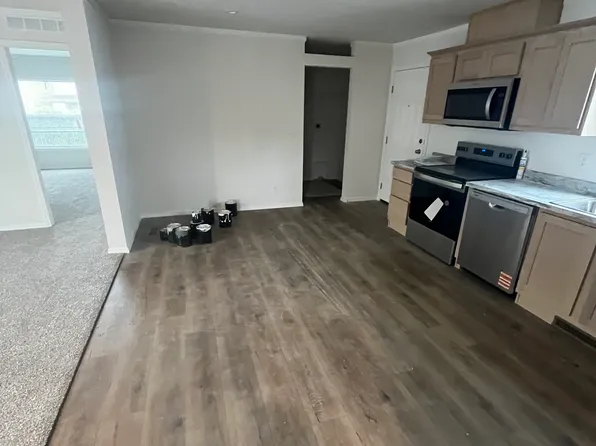 4 Dyanna Dr, Longview, WA 98632