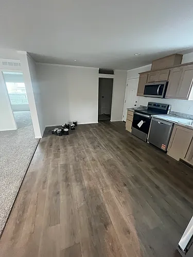 4 Dyanna Dr Photo 1