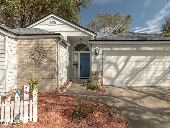 3rd image of 4863 Ashley Manor Way W