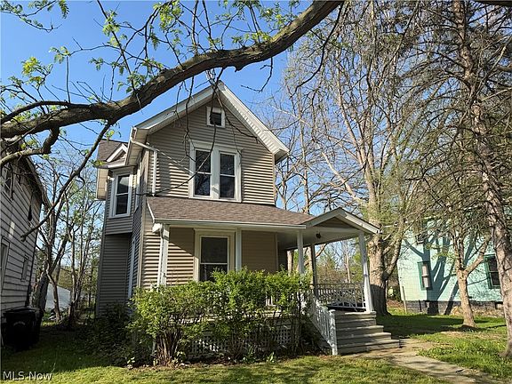 2nd image of 347 11th St