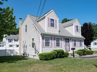 2 Garden St, Uxbridge, MA 01569
