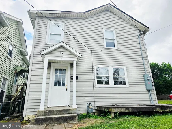 140 Bowery St, Frostburg, MD 21532