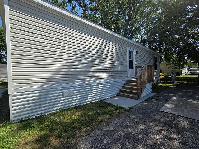 11163 4th St NE #71 — Photo 2