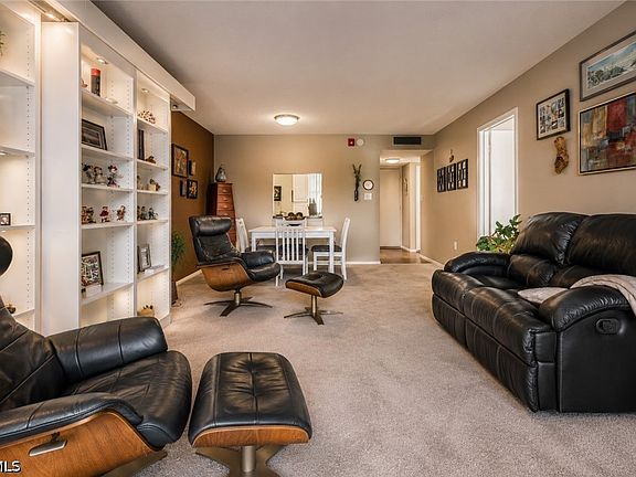 5th image of 1700 Pine Valley Dr APT 319