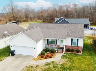 2330 Perkins Creek Dr, Paducah, KY 42001