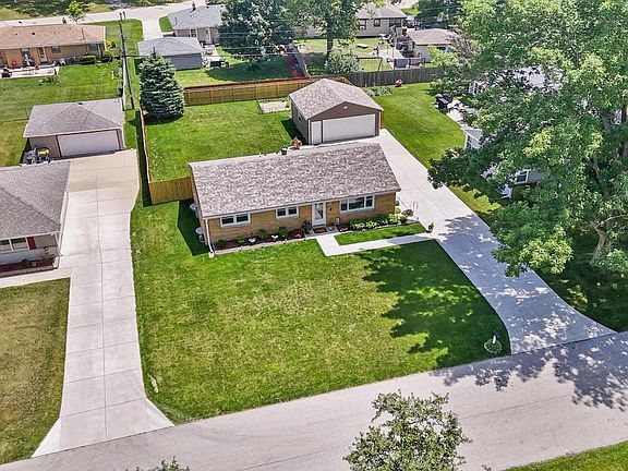 2nd image of 8506 N 51st STREET