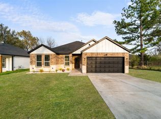 1223 King St, Greenville, TX 75401