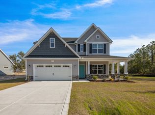 924 Needlerush Rd, Sneads Ferry, NC 28460