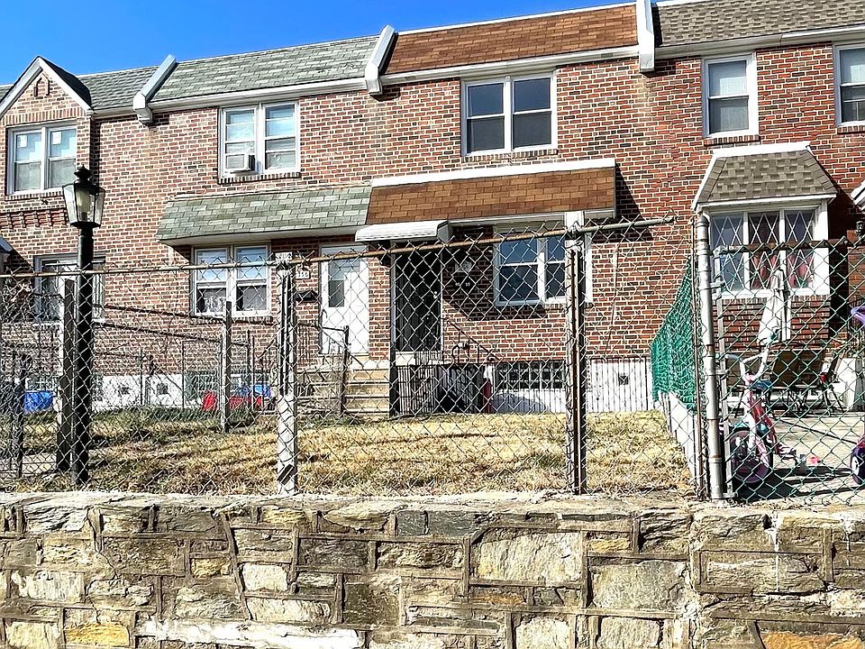 1st image of 8758 Glenloch St